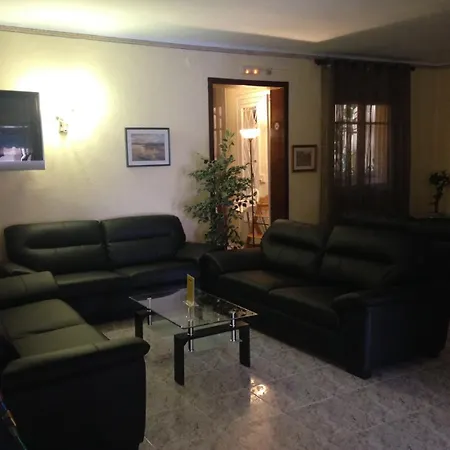 Guest house Bonavista 2*