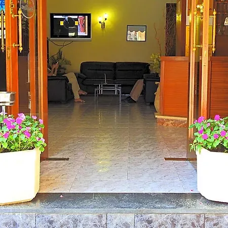 Πανσιόν Bonavista Καλέλα