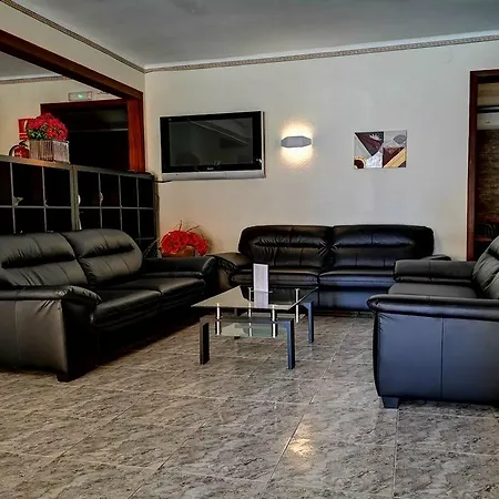 Πανσιόν Bonavista 2*