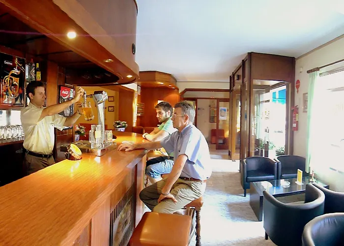 博纳维斯塔旅馆 2*