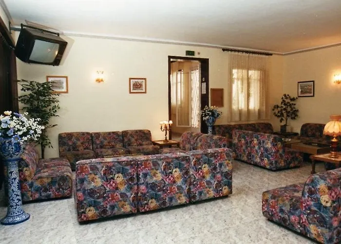 博纳维斯塔旅馆 招待所 2*