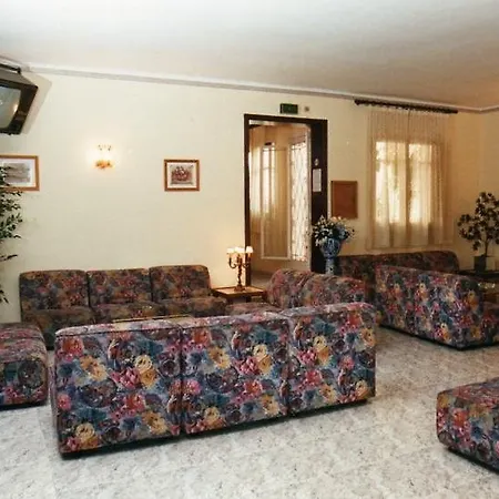 博纳维斯塔旅馆 招待所 2*